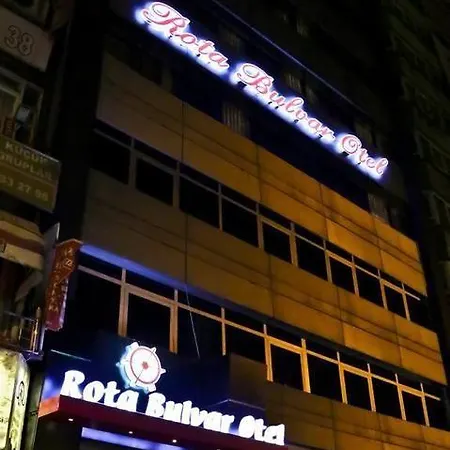فندق مبيت وإفطار Rota Bulvar 3*
