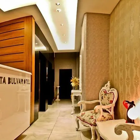 فندق مبيت وإفطار Rota Bulvar 3*